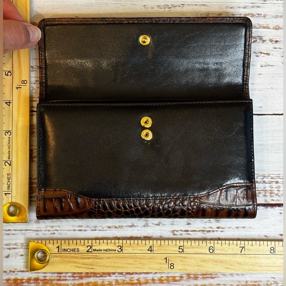 Brahmin Tuscan Collection Croc Embossed Wallet - Picture 5 of 11